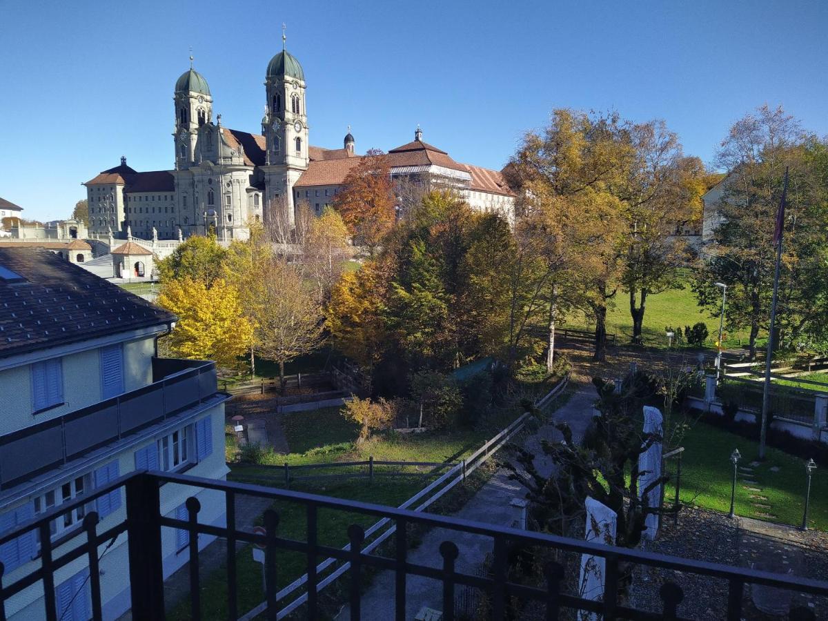 Gasthaus Meinradsberg Einsiedeln Extérieur photo