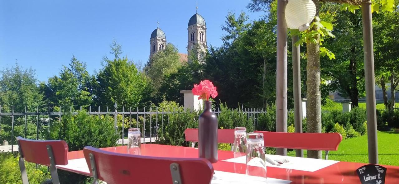 Gasthaus Meinradsberg Einsiedeln Extérieur photo